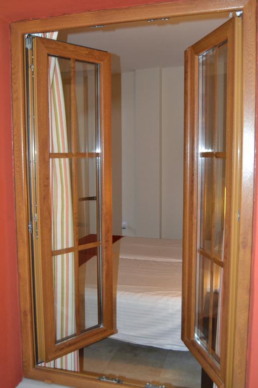 Hostal Al-Andalus Conil De La Frontera Buitenkant foto