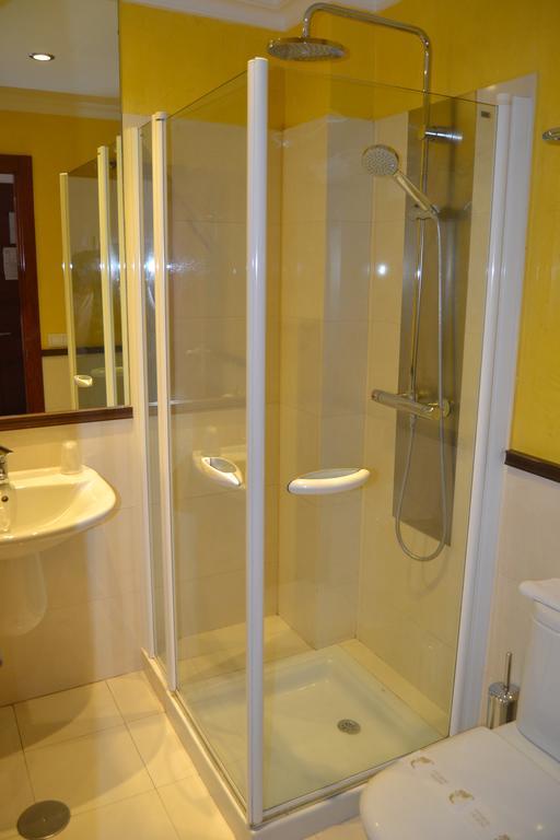 Hostal Al-Andalus Conil De La Frontera Buitenkant foto