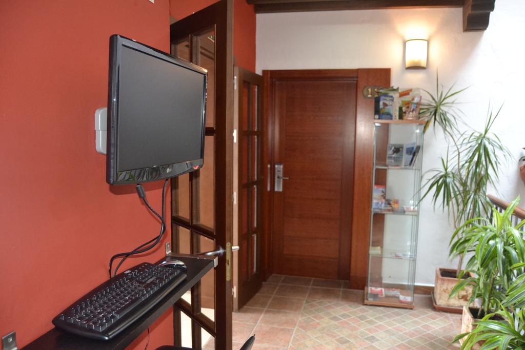 Hostal Al-Andalus Conil De La Frontera Buitenkant foto