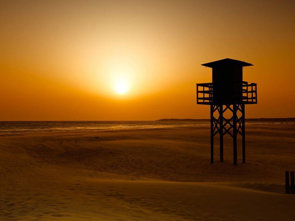 Hostal Al-Andalus Conil De La Frontera Buitenkant foto